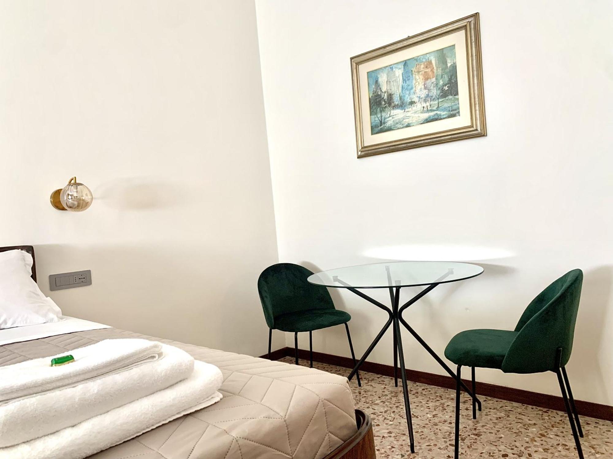 Casa Margherita Piacenza Exterior foto